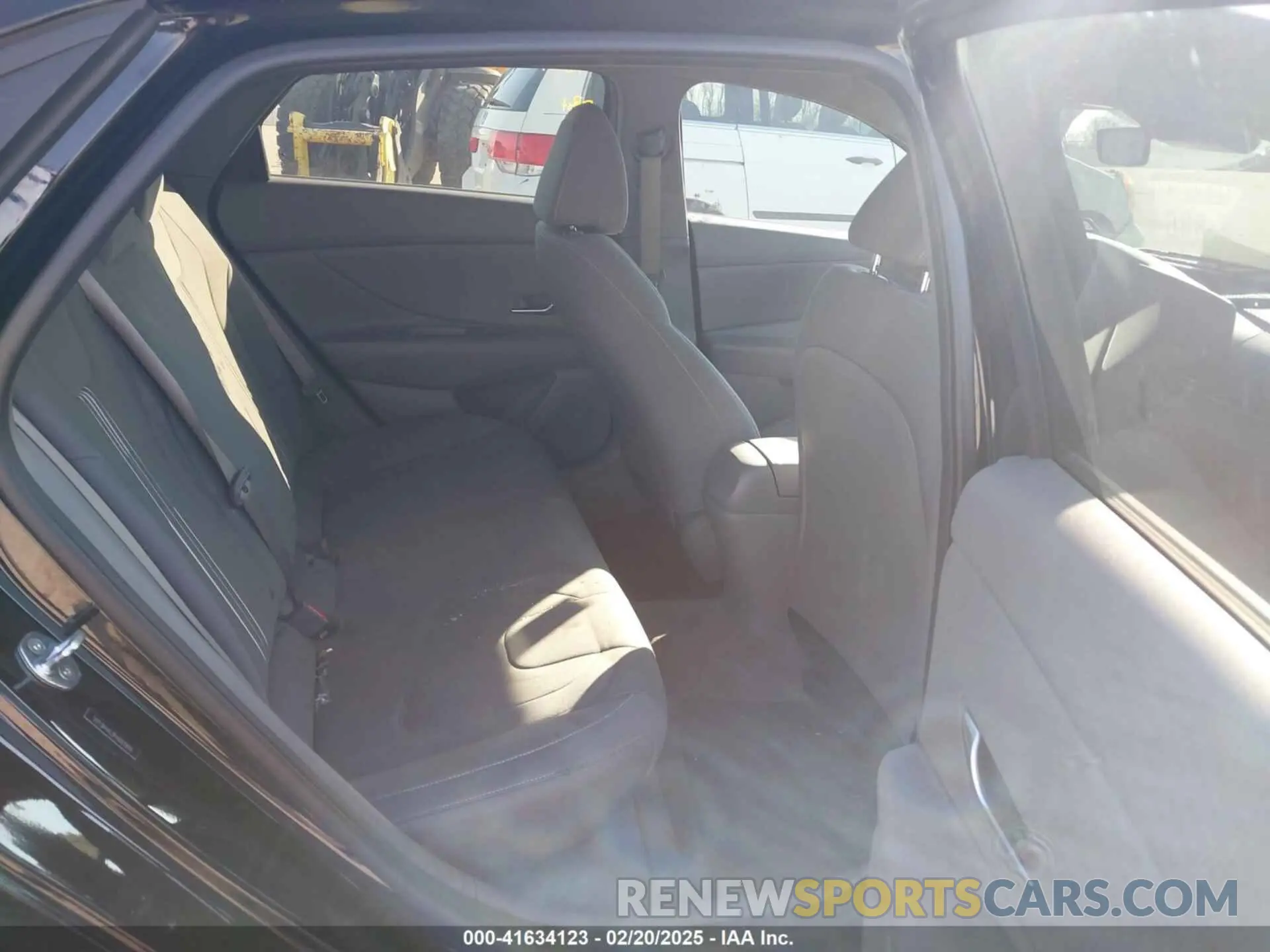 8 Photograph of a damaged car 5NPLM4AG3PH093999 HYUNDAI ELANTRA 2023