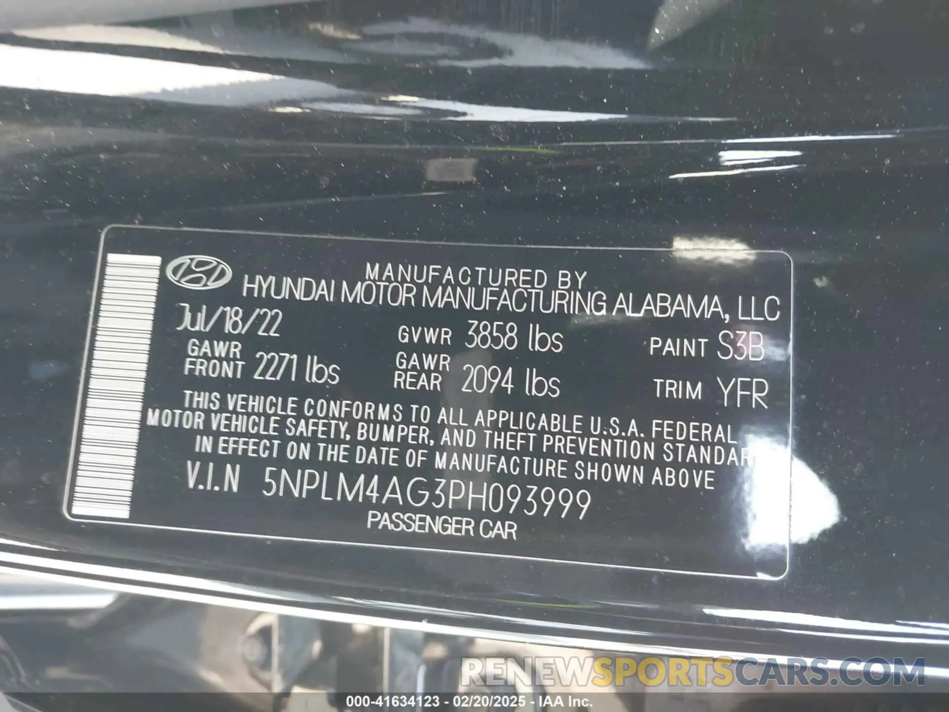 9 Photograph of a damaged car 5NPLM4AG3PH093999 HYUNDAI ELANTRA 2023