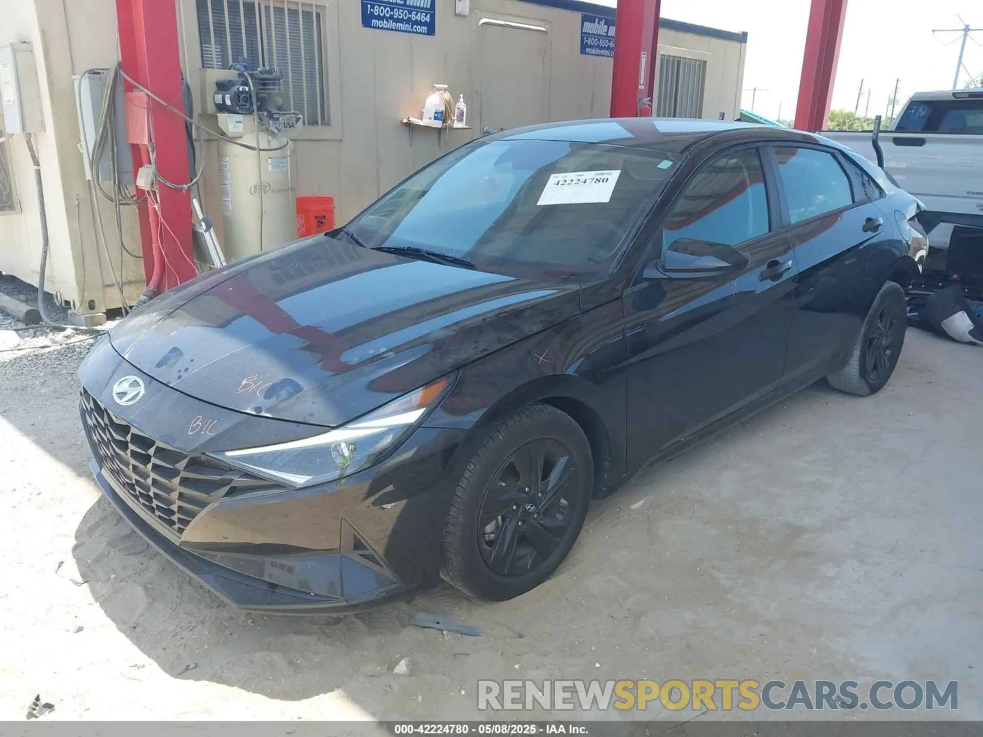 2 Photograph of a damaged car 5NPLM4AG3PH103012 HYUNDAI ELANTRA 2023