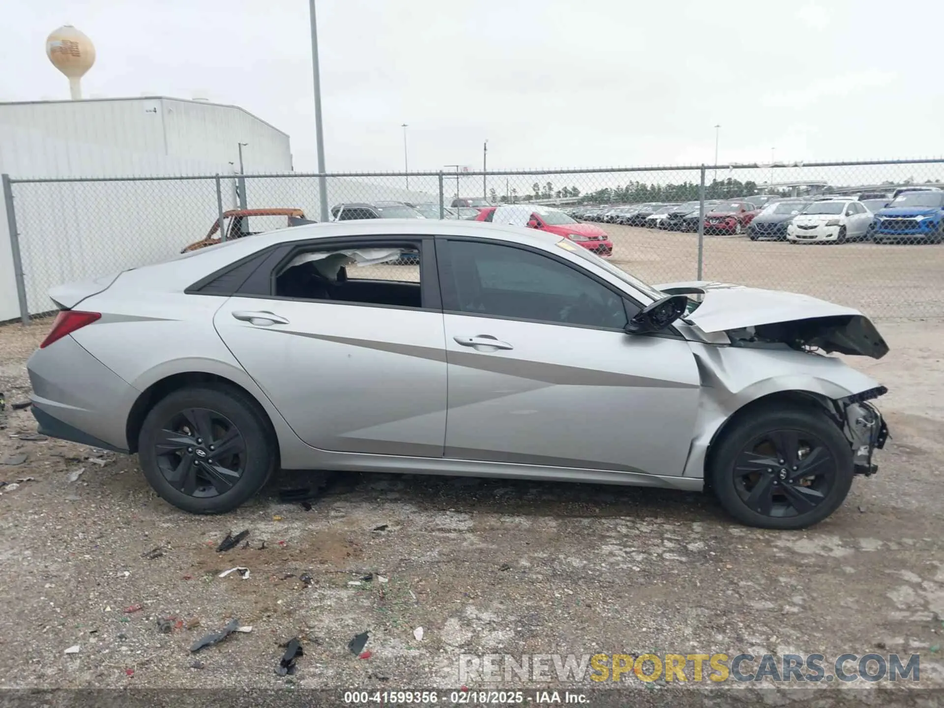 13 Photograph of a damaged car 5NPLM4AG3PH104760 HYUNDAI ELANTRA 2023