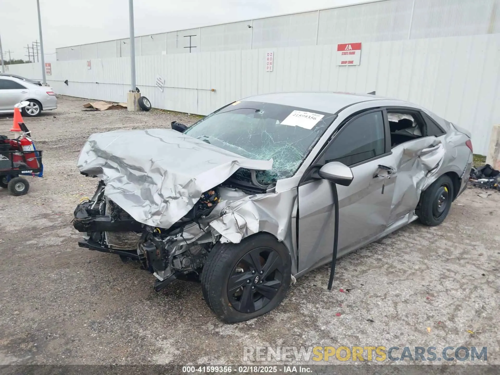 2 Photograph of a damaged car 5NPLM4AG3PH104760 HYUNDAI ELANTRA 2023