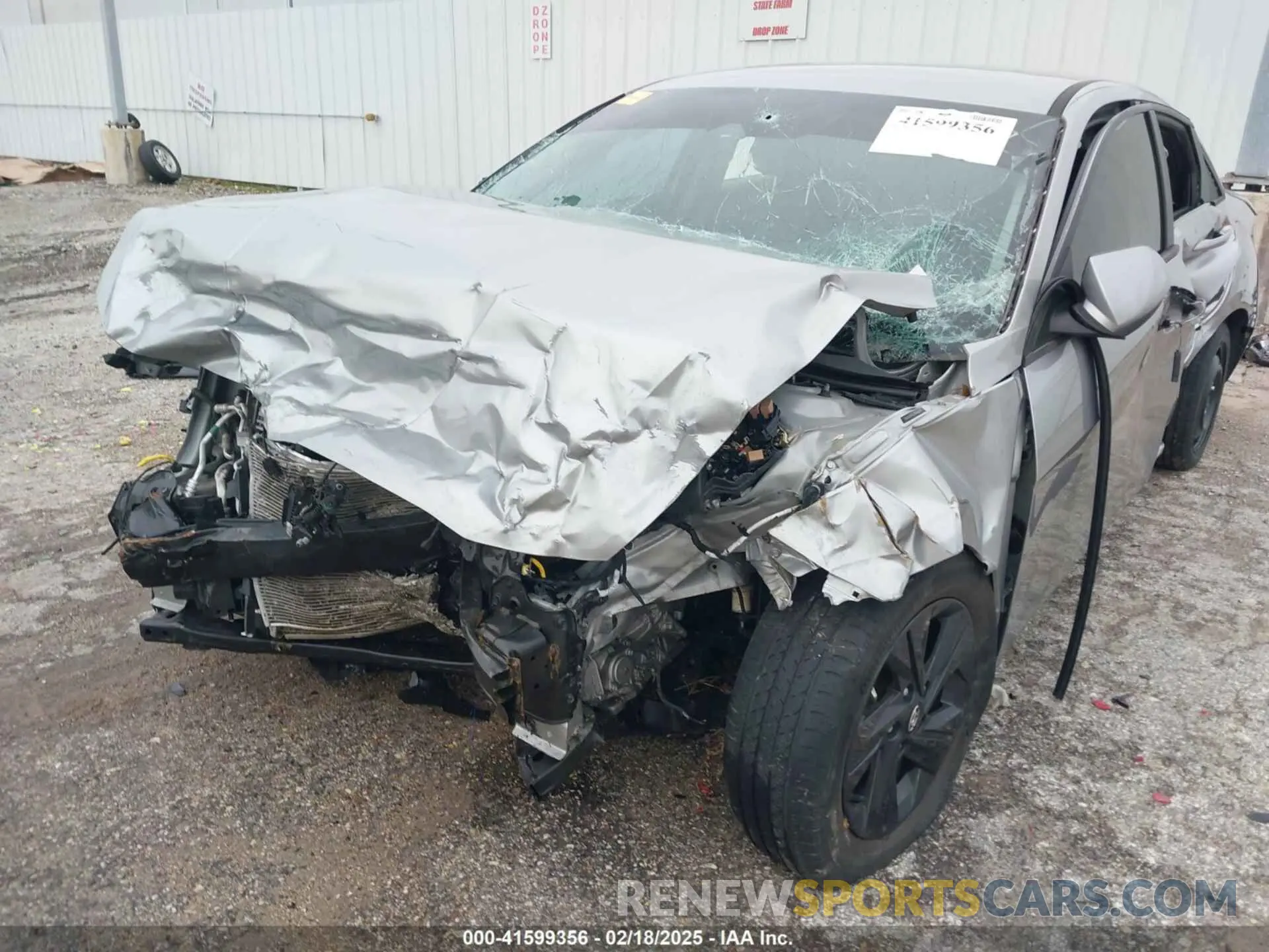 6 Photograph of a damaged car 5NPLM4AG3PH104760 HYUNDAI ELANTRA 2023