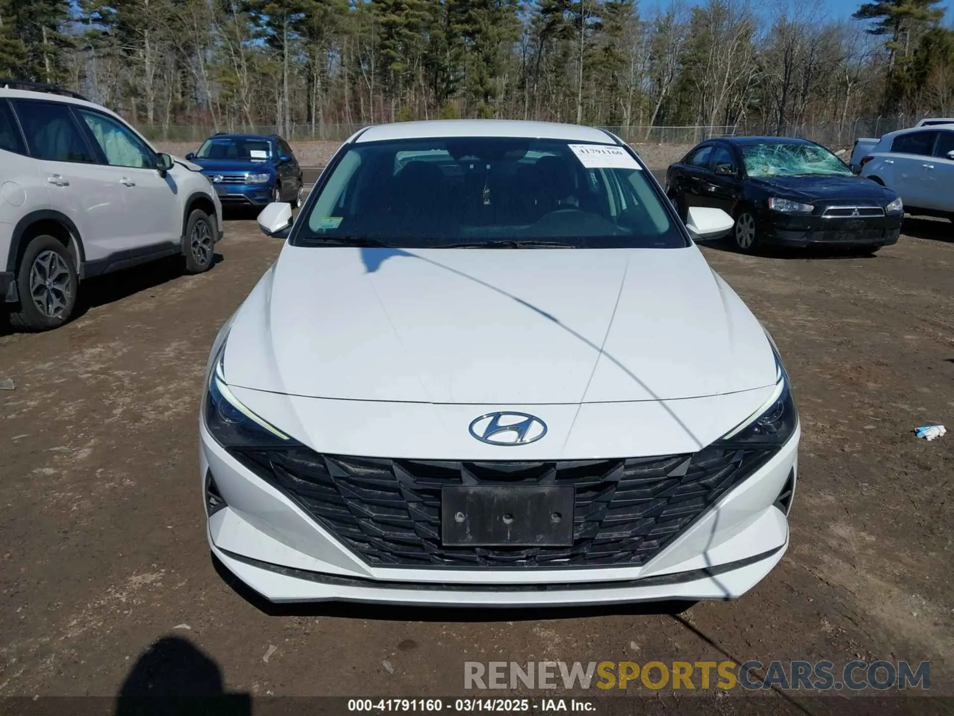 12 Photograph of a damaged car 5NPLM4AG4PH090979 HYUNDAI ELANTRA 2023