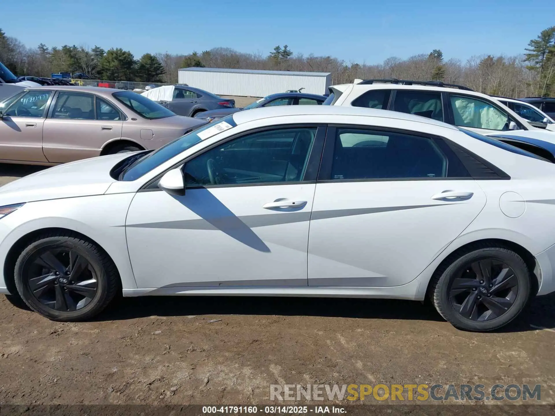 14 Photograph of a damaged car 5NPLM4AG4PH090979 HYUNDAI ELANTRA 2023