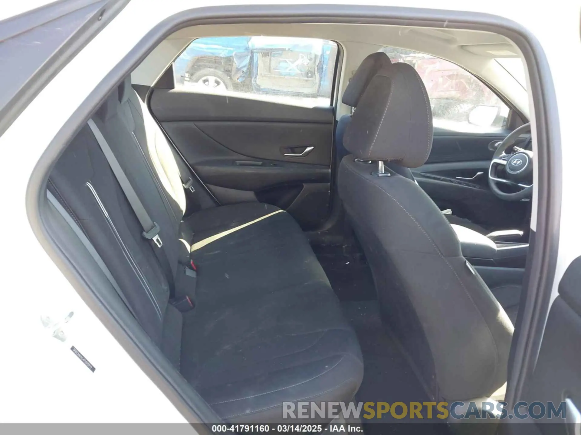 8 Photograph of a damaged car 5NPLM4AG4PH090979 HYUNDAI ELANTRA 2023