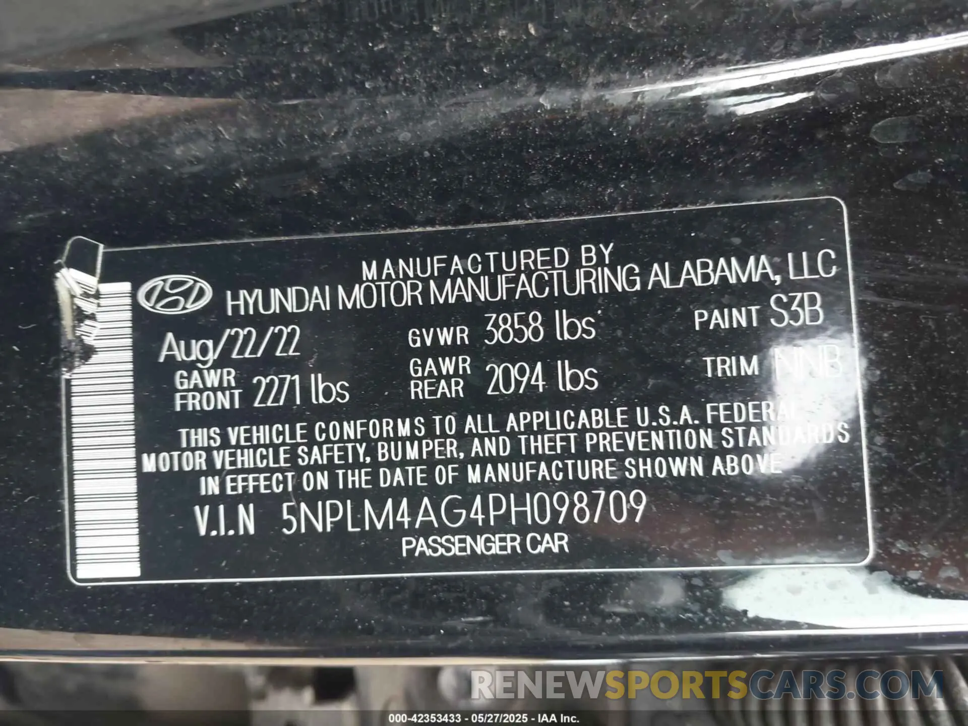 9 Photograph of a damaged car 5NPLM4AG4PH098709 HYUNDAI ELANTRA 2023
