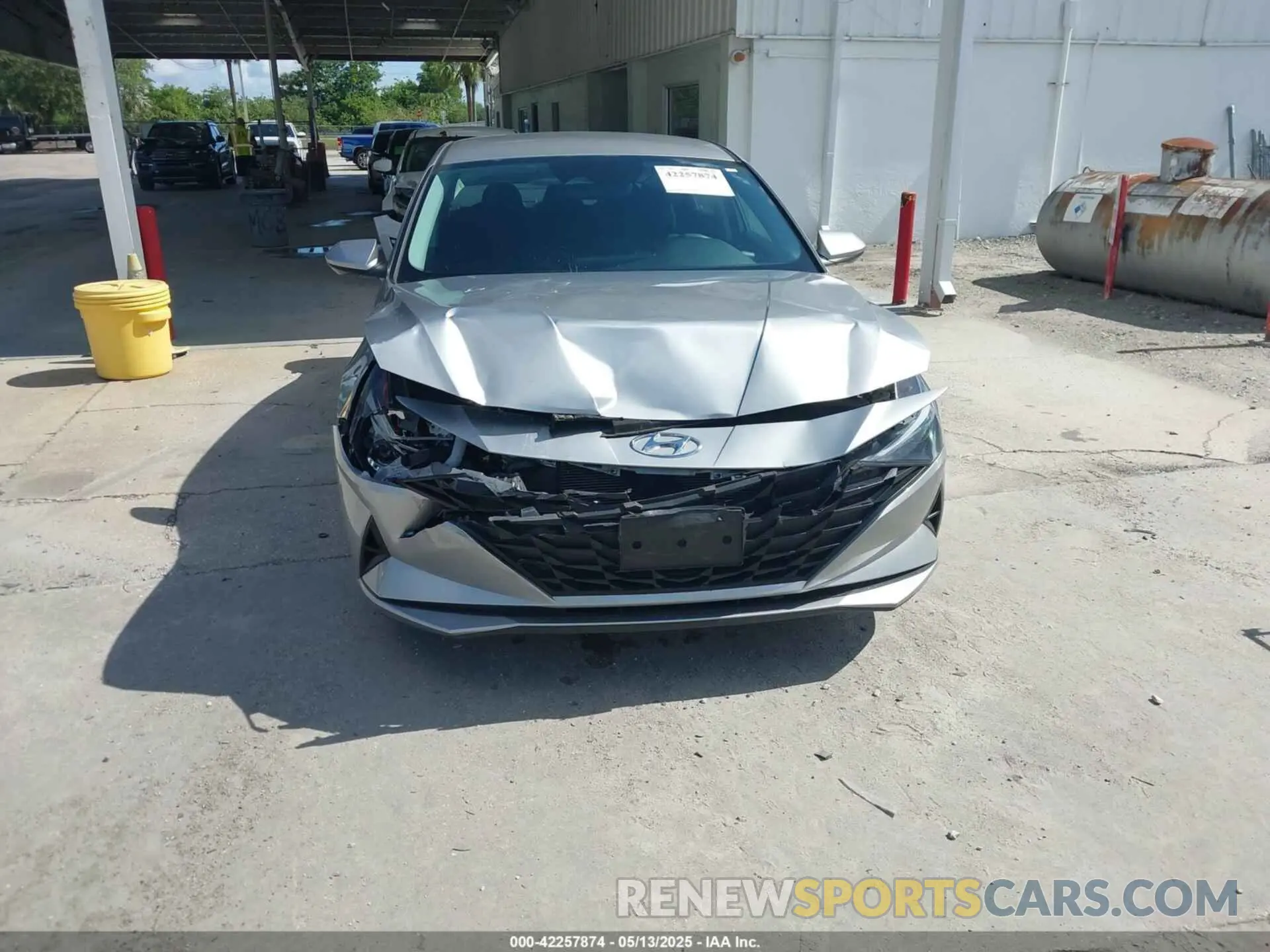 13 Photograph of a damaged car 5NPLM4AG4PH103505 HYUNDAI ELANTRA 2023