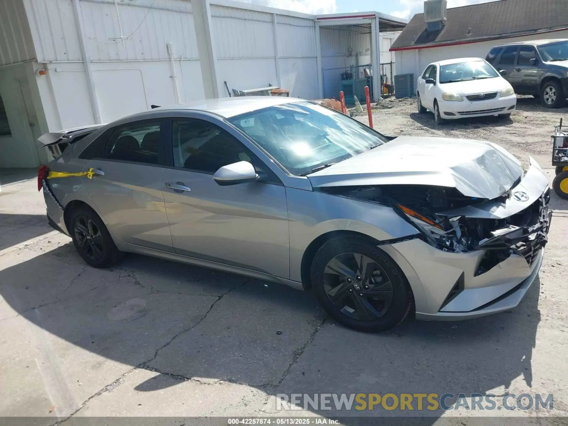 14 Photograph of a damaged car 5NPLM4AG4PH103505 HYUNDAI ELANTRA 2023