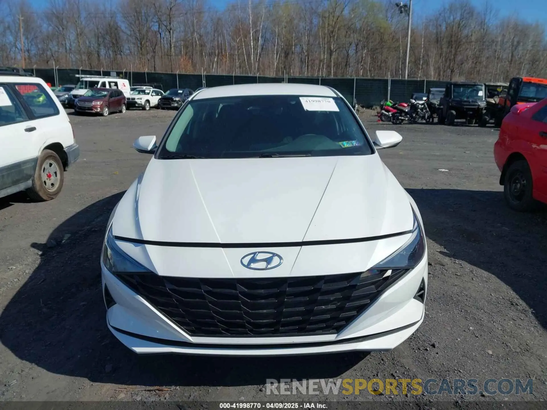 12 Photograph of a damaged car 5NPLM4AG6PH091857 HYUNDAI ELANTRA 2023