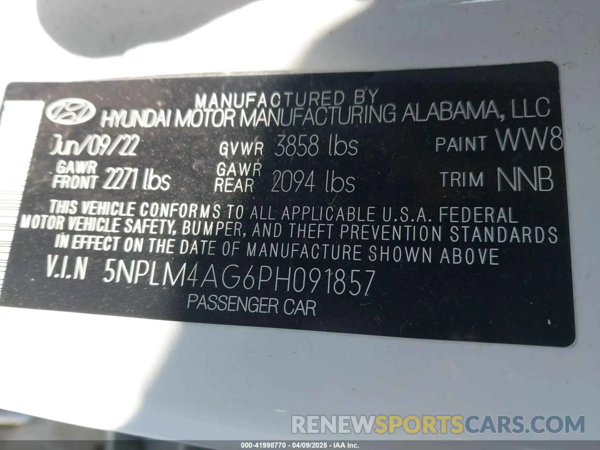 9 Photograph of a damaged car 5NPLM4AG6PH091857 HYUNDAI ELANTRA 2023