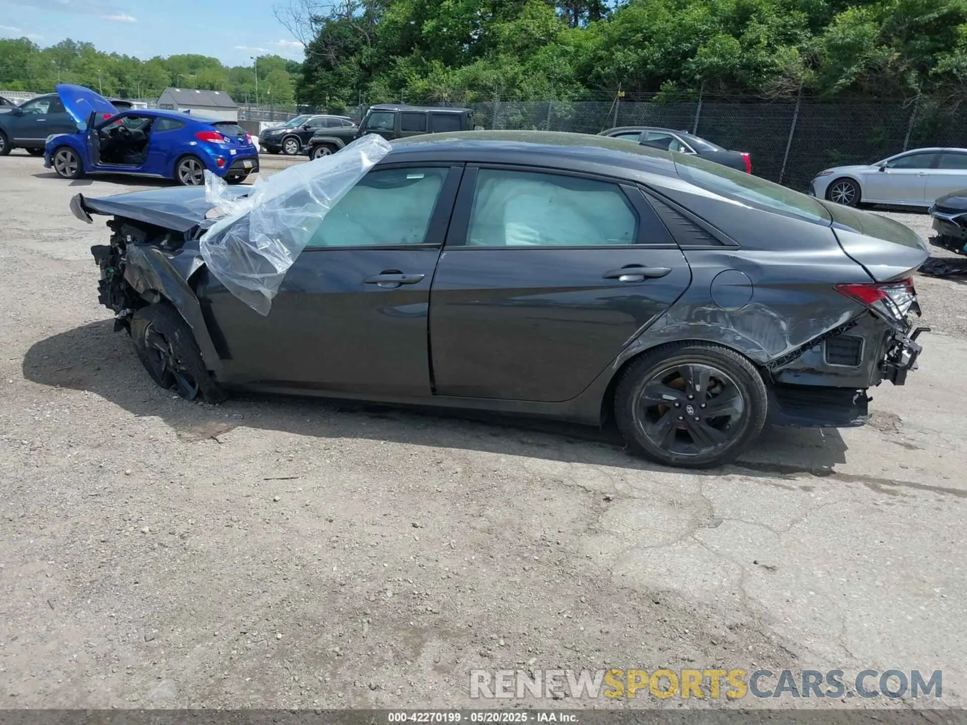 14 Photograph of a damaged car 5NPLM4AG6PH116434 HYUNDAI ELANTRA 2023