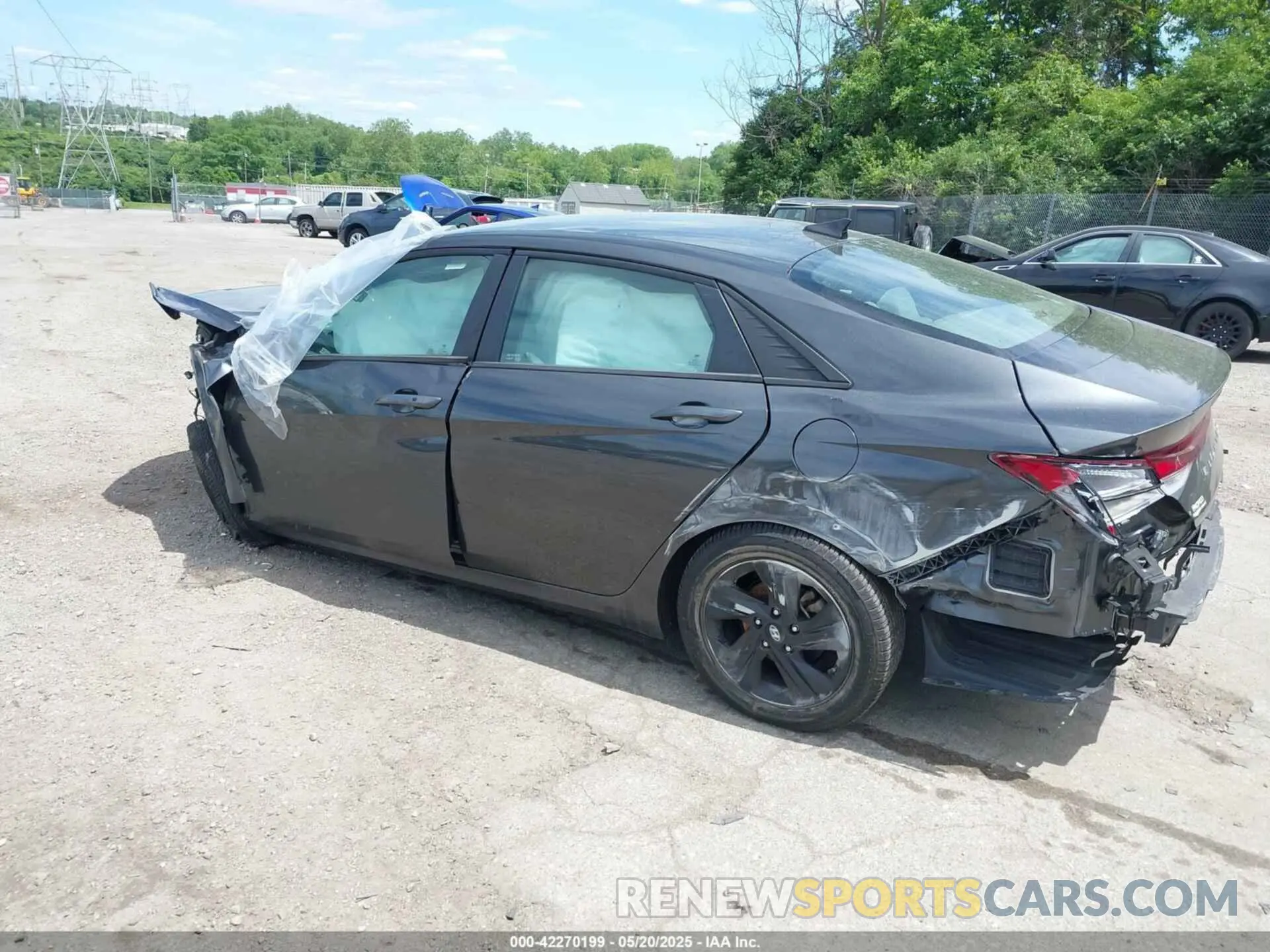 3 Photograph of a damaged car 5NPLM4AG6PH116434 HYUNDAI ELANTRA 2023