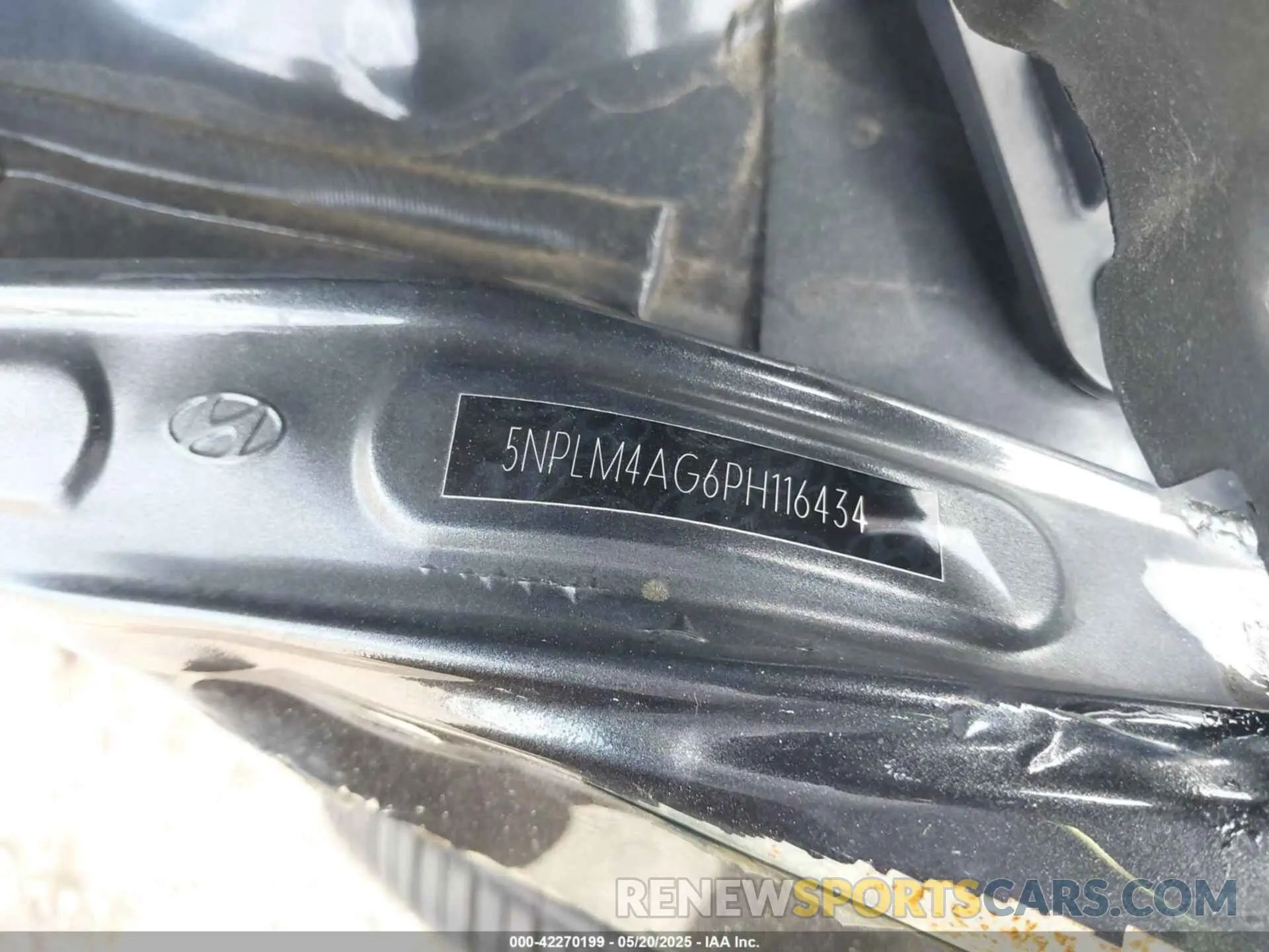 9 Photograph of a damaged car 5NPLM4AG6PH116434 HYUNDAI ELANTRA 2023