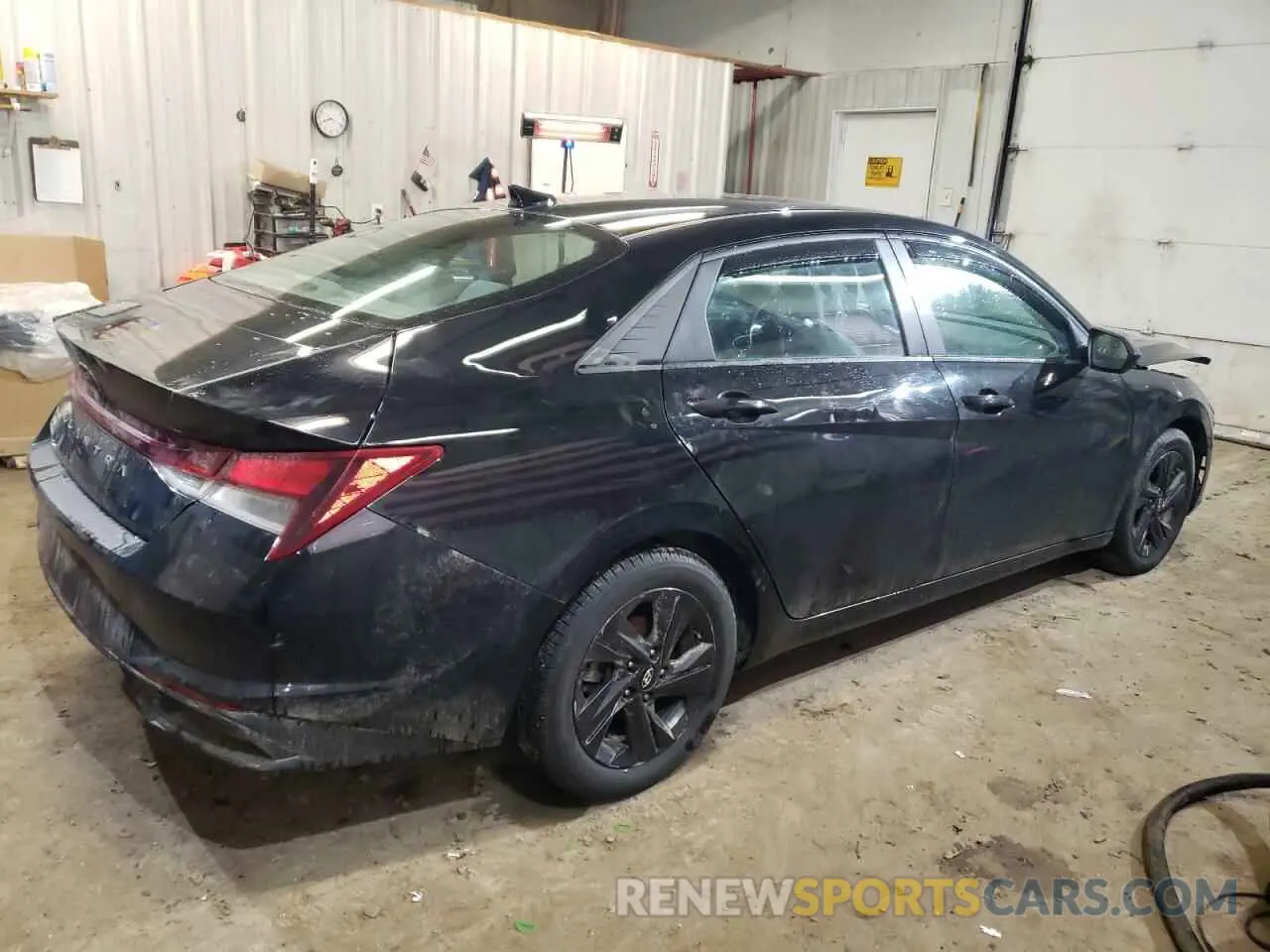 3 Photograph of a damaged car 5NPLM4AG7PH087039 HYUNDAI ELANTRA 2023