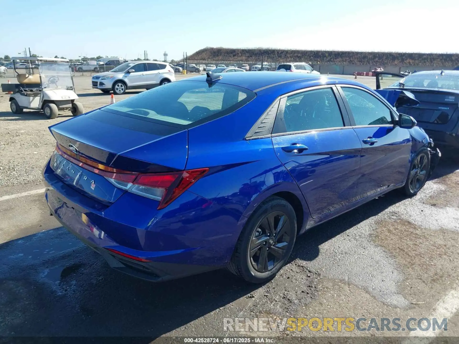 4 Photograph of a damaged car 5NPLM4AG7PH092158 HYUNDAI ELANTRA 2023