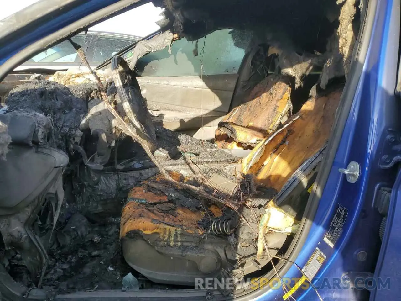 7 Photograph of a damaged car 5NPLM4AG7PH092855 HYUNDAI ELANTRA 2023