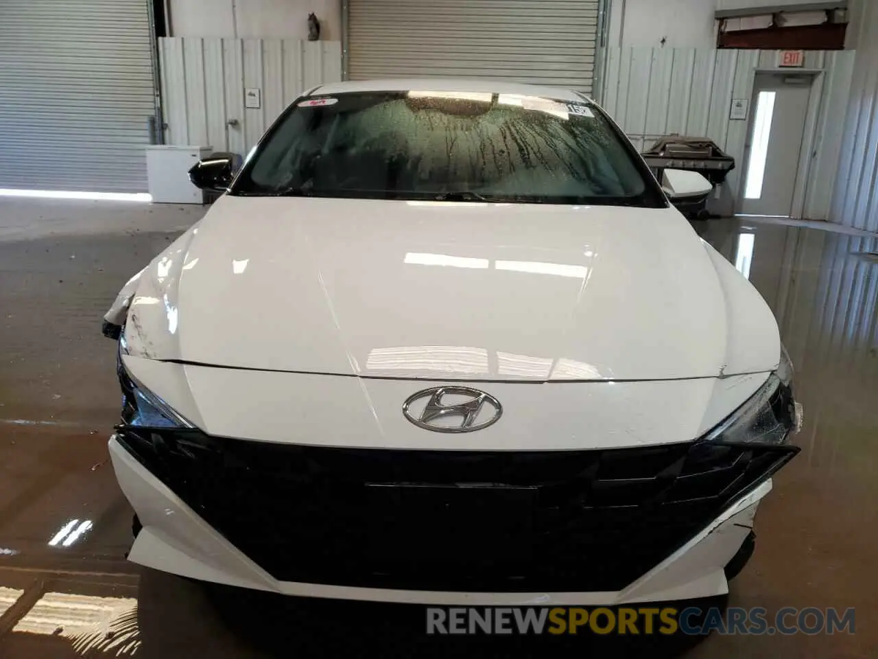 5 Photograph of a damaged car 5NPLM4AG7PH101537 HYUNDAI ELANTRA 2023