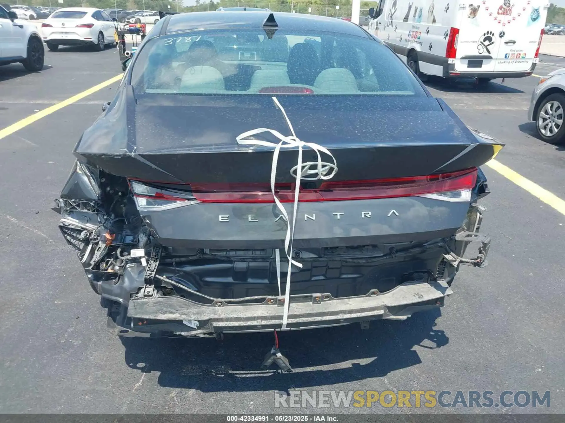 6 Photograph of a damaged car 5NPLM4AG7PH103787 HYUNDAI ELANTRA 2023