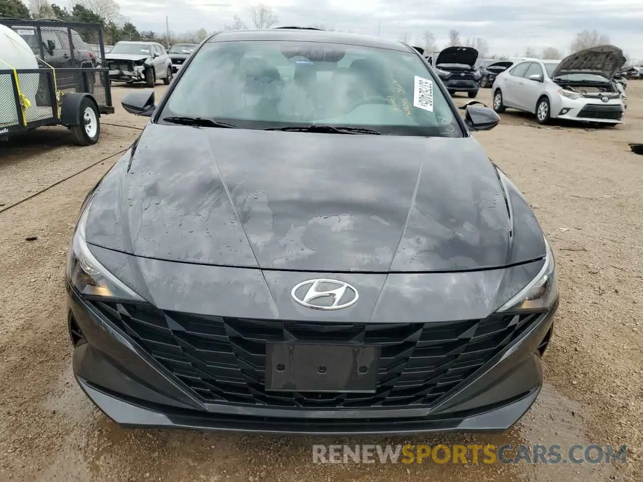 5 Photograph of a damaged car 5NPLM4AG7PH107144 HYUNDAI ELANTRA 2023