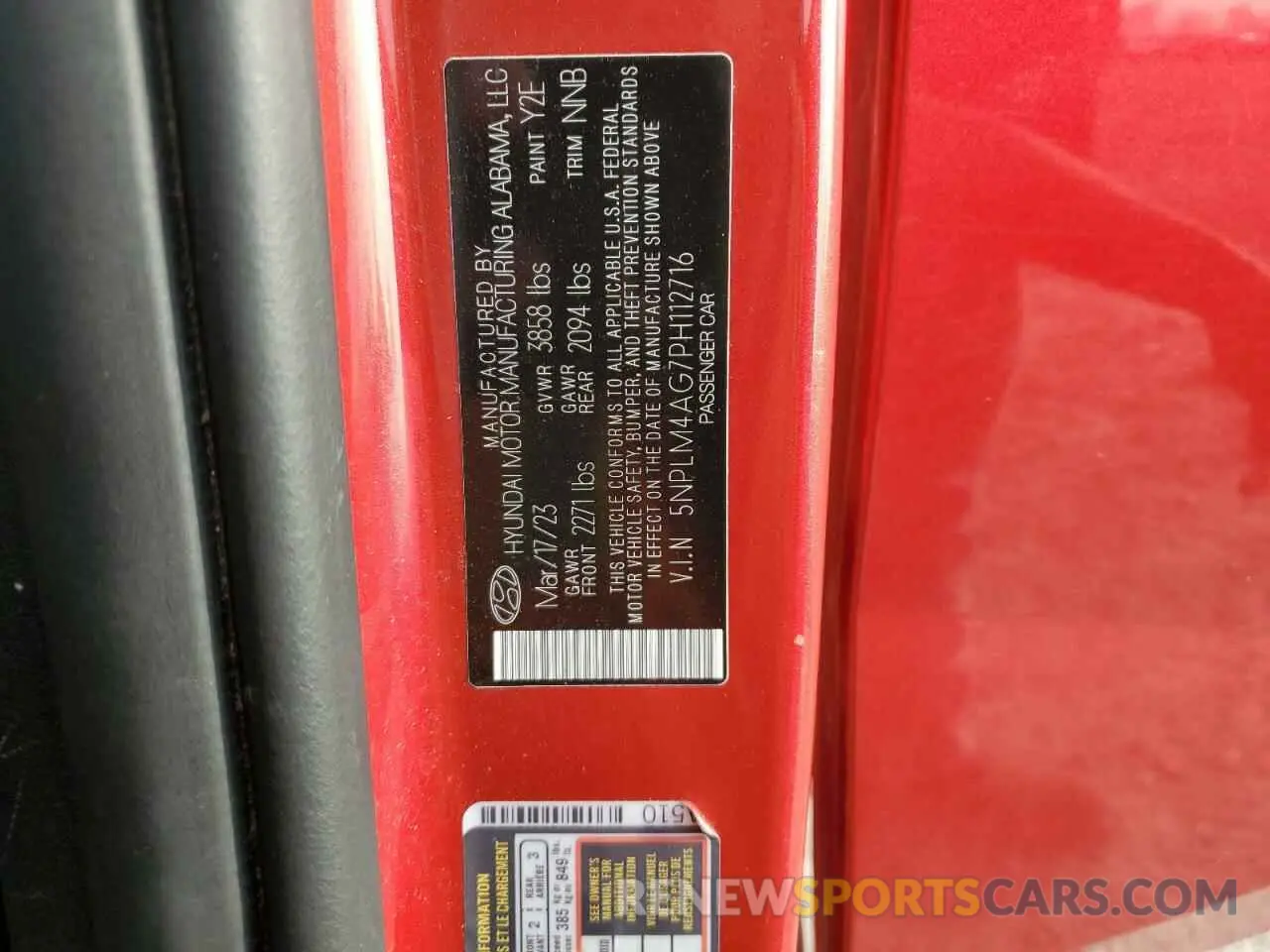 14 Photograph of a damaged car 5NPLM4AG7PH112716 HYUNDAI ELANTRA 2023