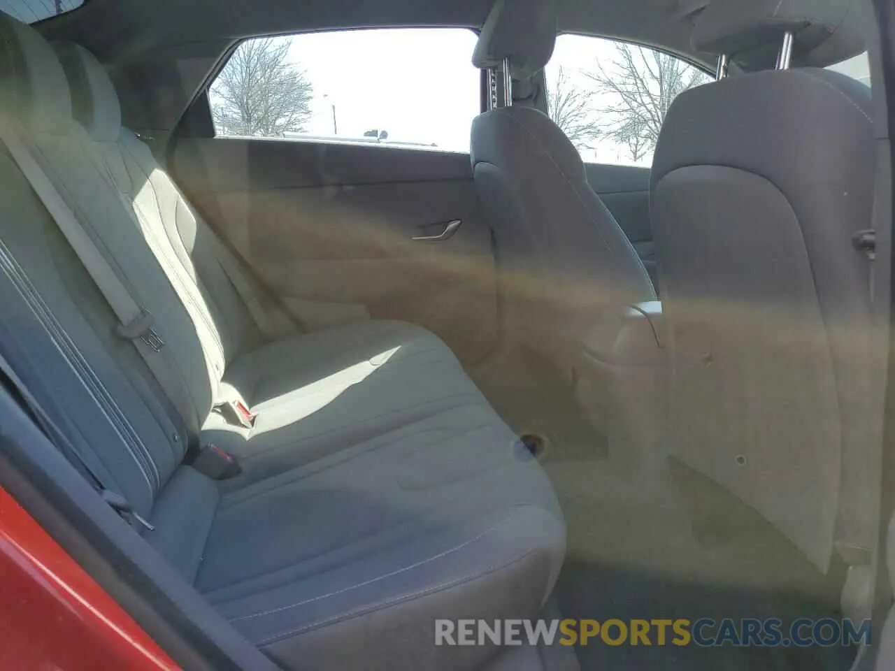 10 Photograph of a damaged car 5NPLM4AG8PH101496 HYUNDAI ELANTRA 2023