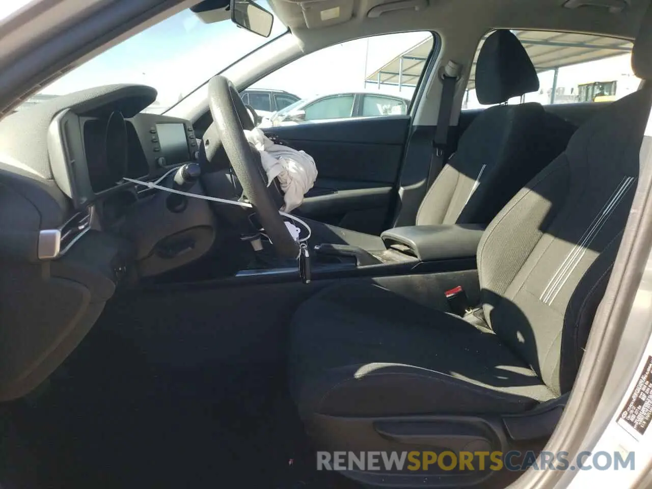 7 Photograph of a damaged car 5NPLM4AG8PH105239 HYUNDAI ELANTRA 2023