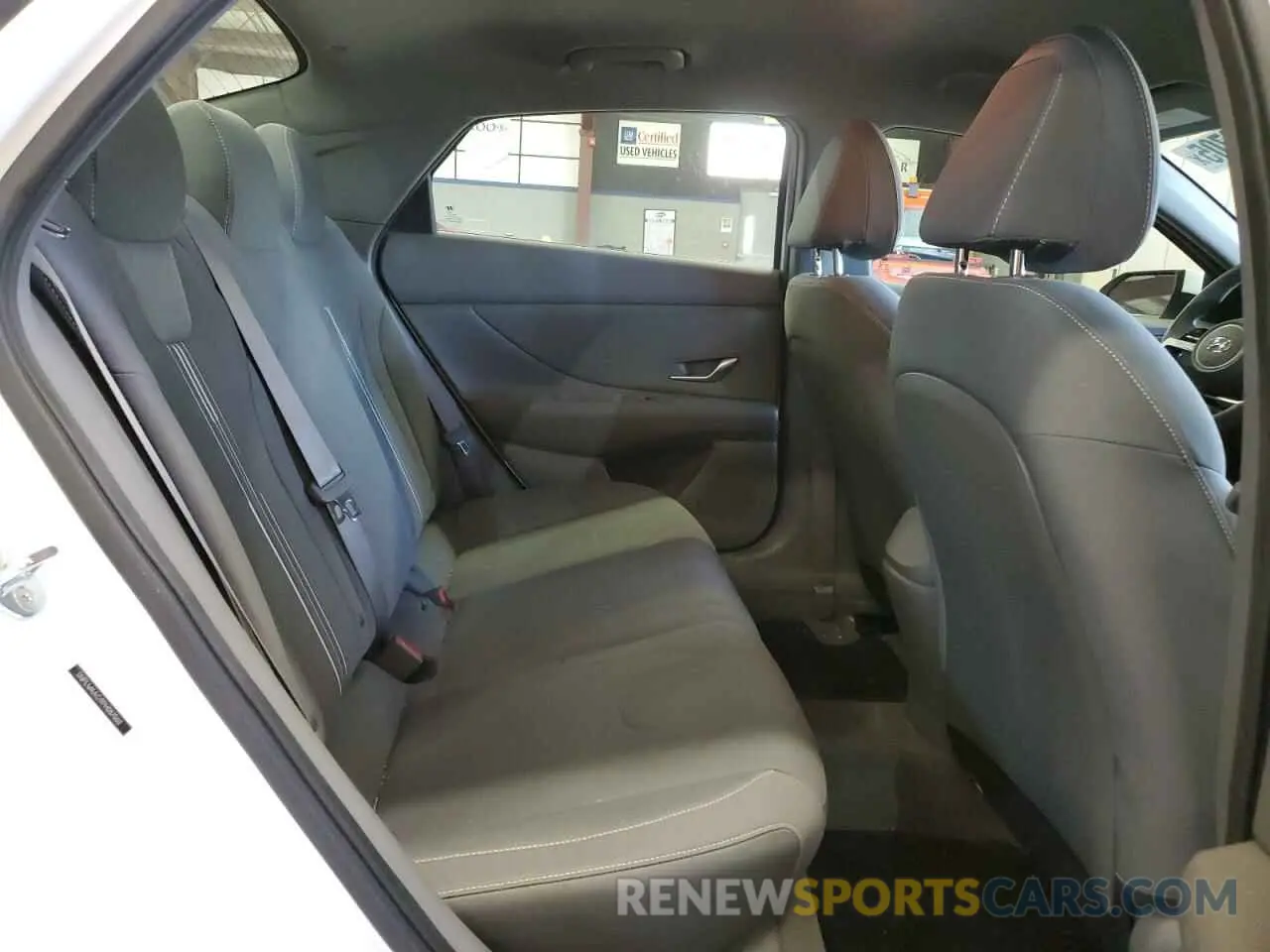 10 Photograph of a damaged car 5NPLM4AG9PH087060 HYUNDAI ELANTRA 2023