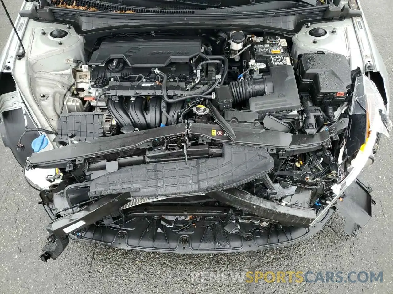 11 Photograph of a damaged car 5NPLM4AG9PH094476 HYUNDAI ELANTRA 2023