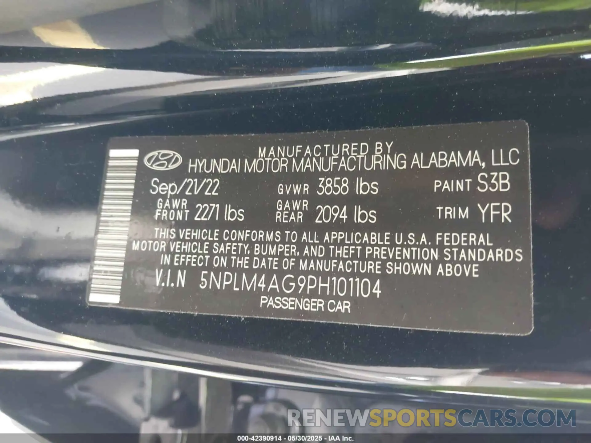 9 Photograph of a damaged car 5NPLM4AG9PH101104 HYUNDAI ELANTRA 2023