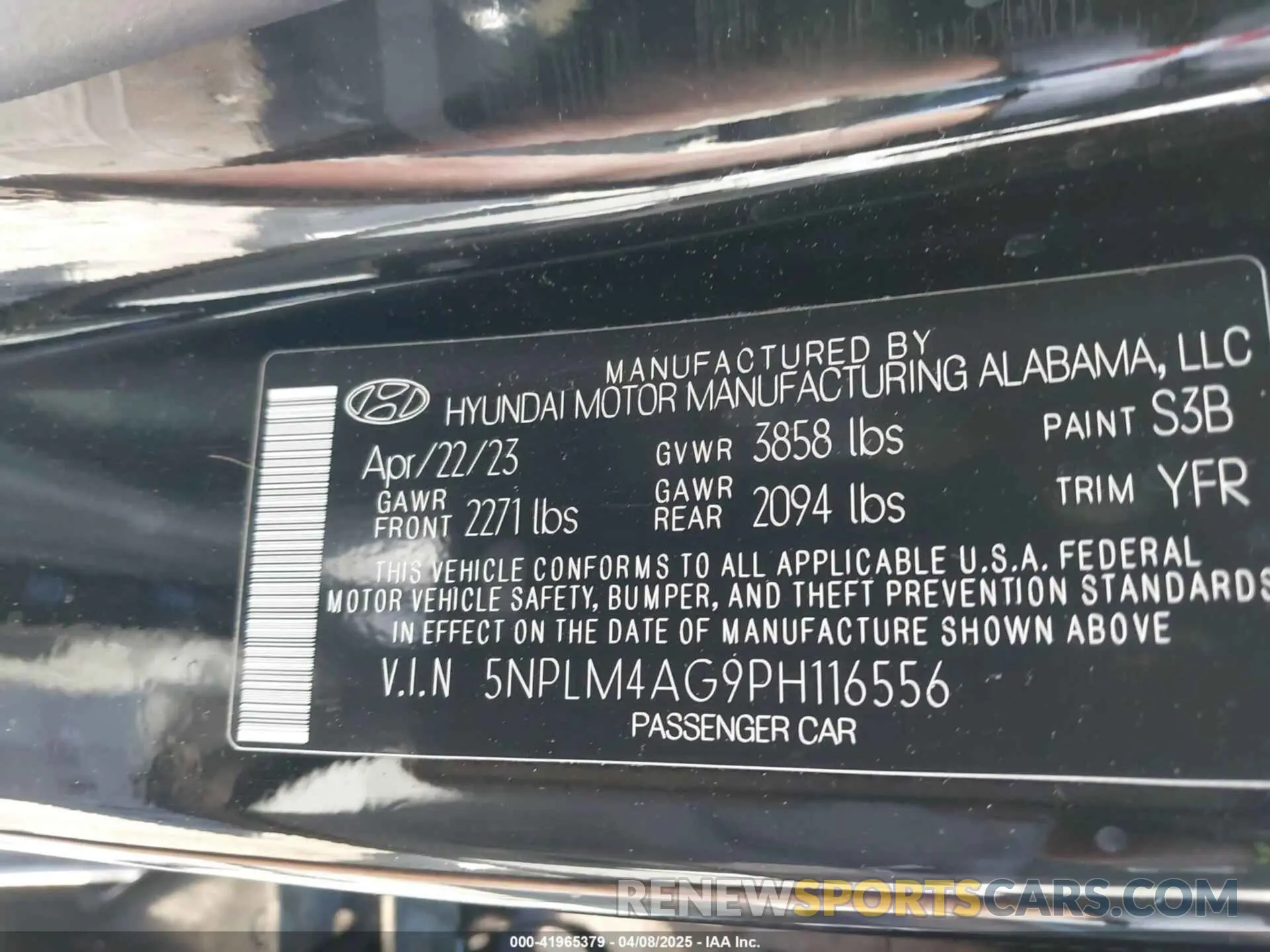 9 Photograph of a damaged car 5NPLM4AG9PH116556 HYUNDAI ELANTRA 2023