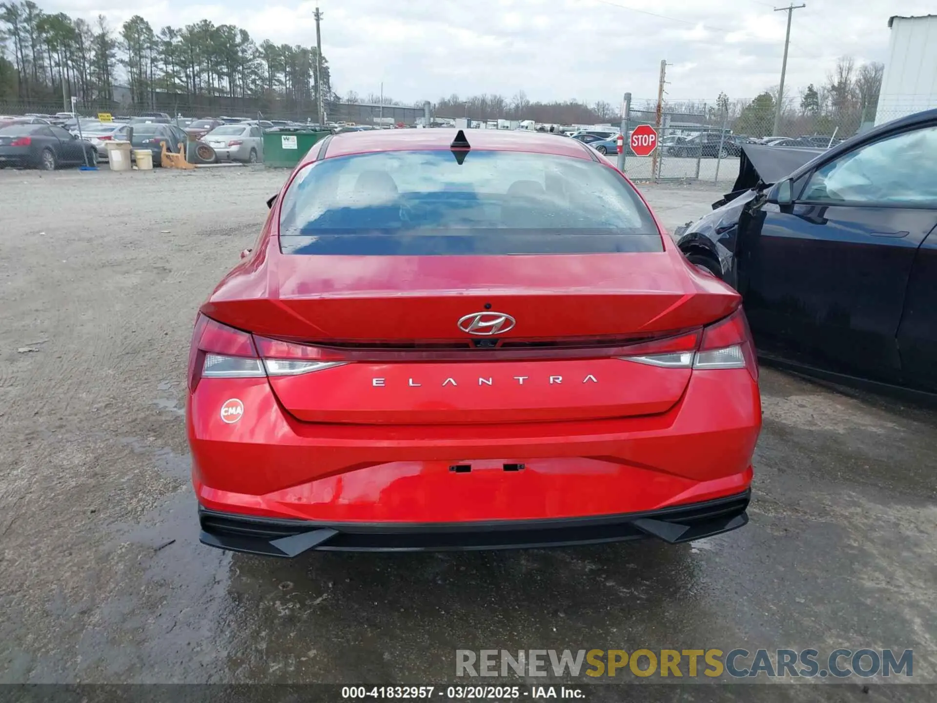16 Photograph of a damaged car 5NPLM4AG9PH118971 HYUNDAI ELANTRA 2023