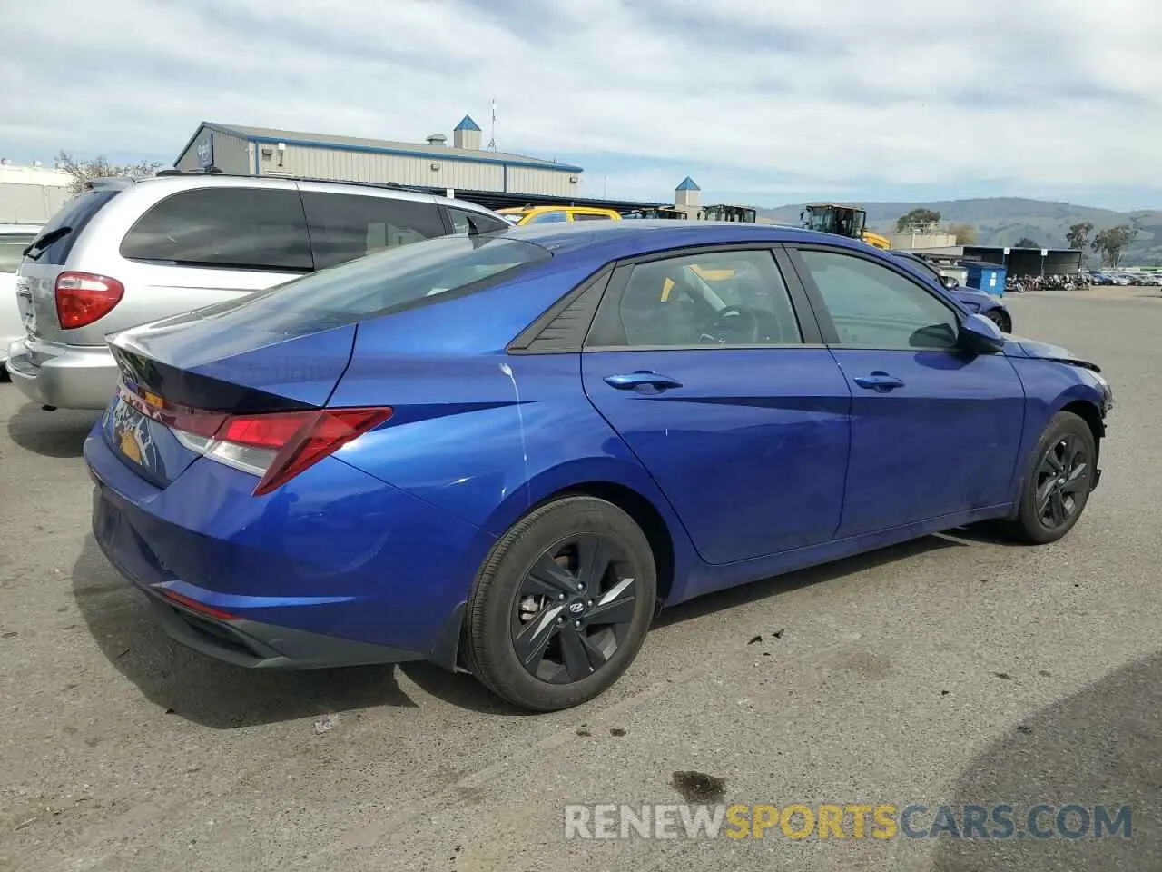 3 Photograph of a damaged car 5NPLM4AGXPH102066 HYUNDAI ELANTRA 2023