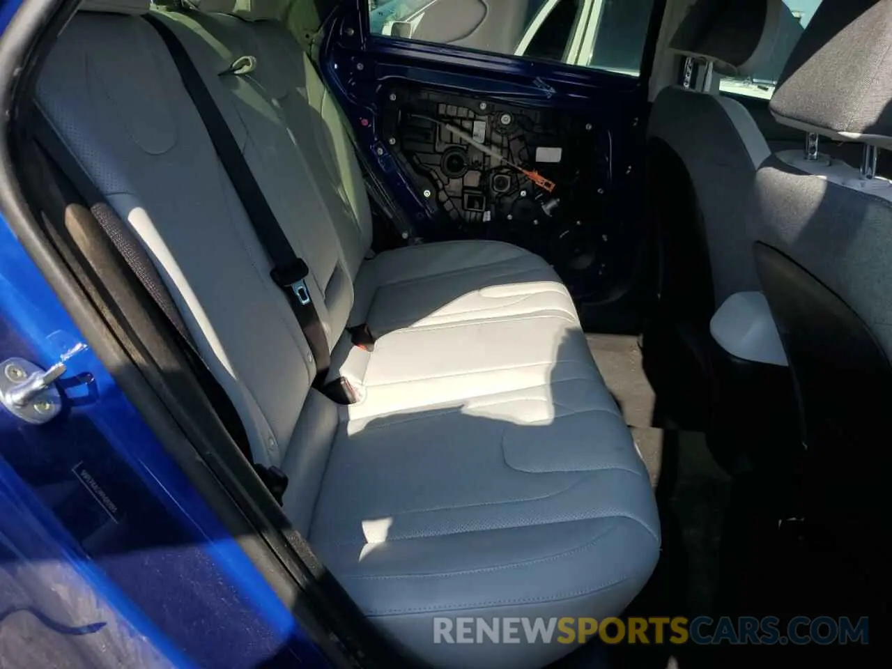 11 Photograph of a damaged car 5NPLP4AG9PH097093 HYUNDAI ELANTRA 2023