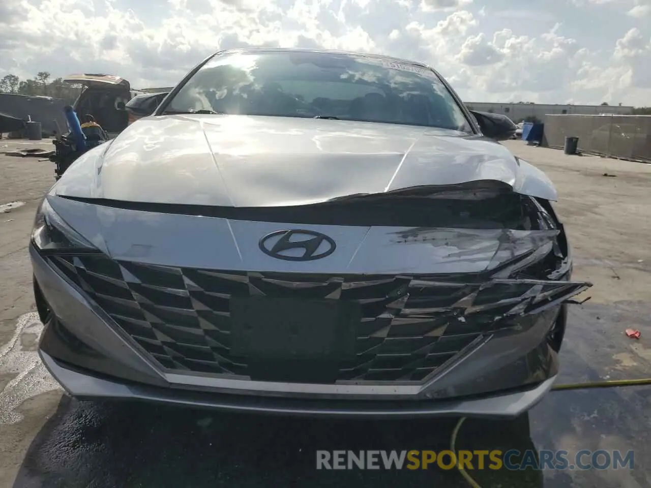 5 Photograph of a damaged car 5NPLP4AGXPH089813 HYUNDAI ELANTRA 2023