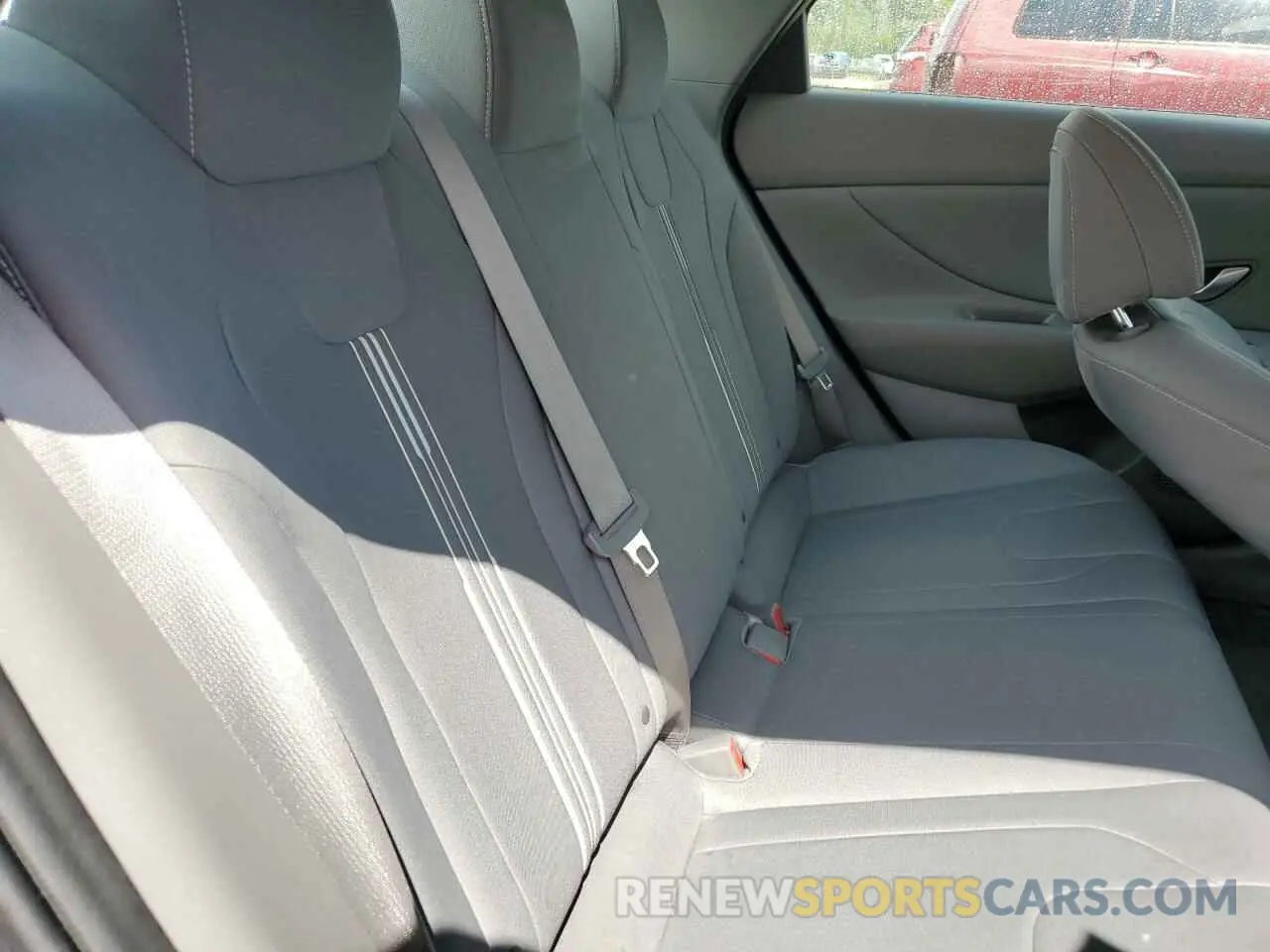 10 Photograph of a damaged car 5NPLS4AG0PH090564 HYUNDAI ELANTRA 2023