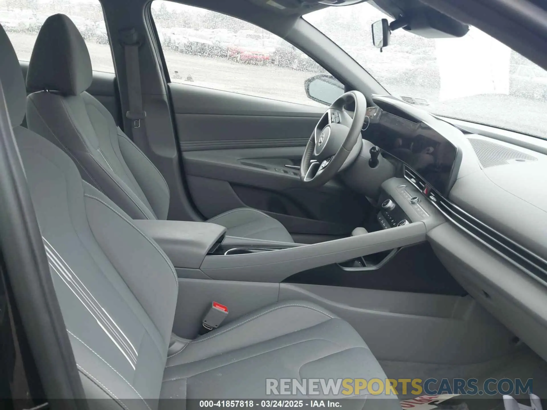 5 Photograph of a damaged car 5NPLS4AG0PH106097 HYUNDAI ELANTRA 2023