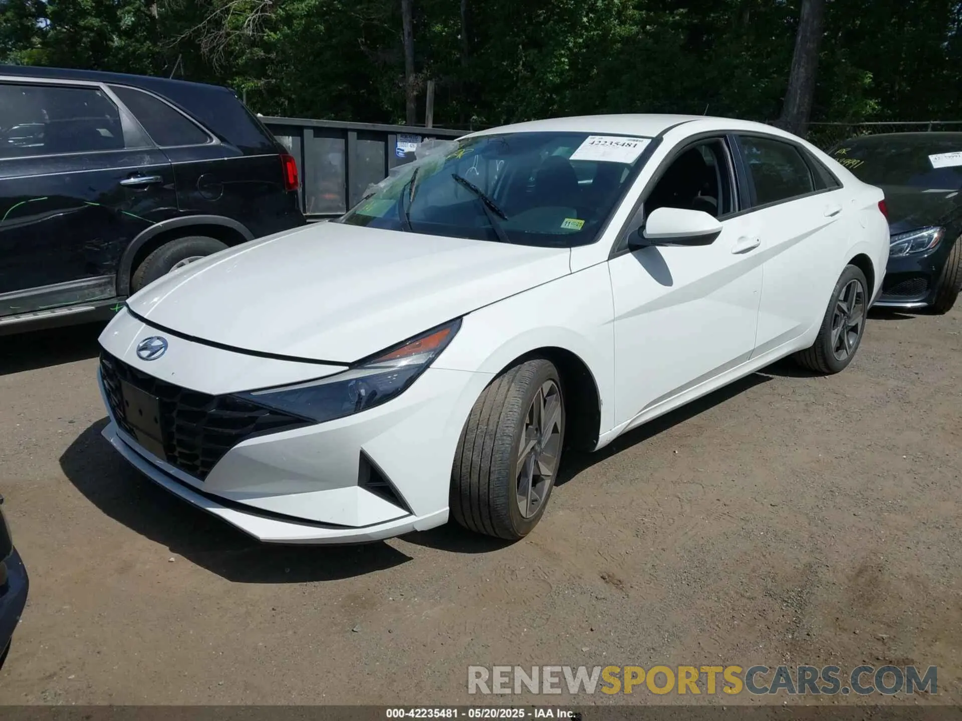 2 Photograph of a damaged car 5NPLS4AG0PH112059 HYUNDAI ELANTRA 2023