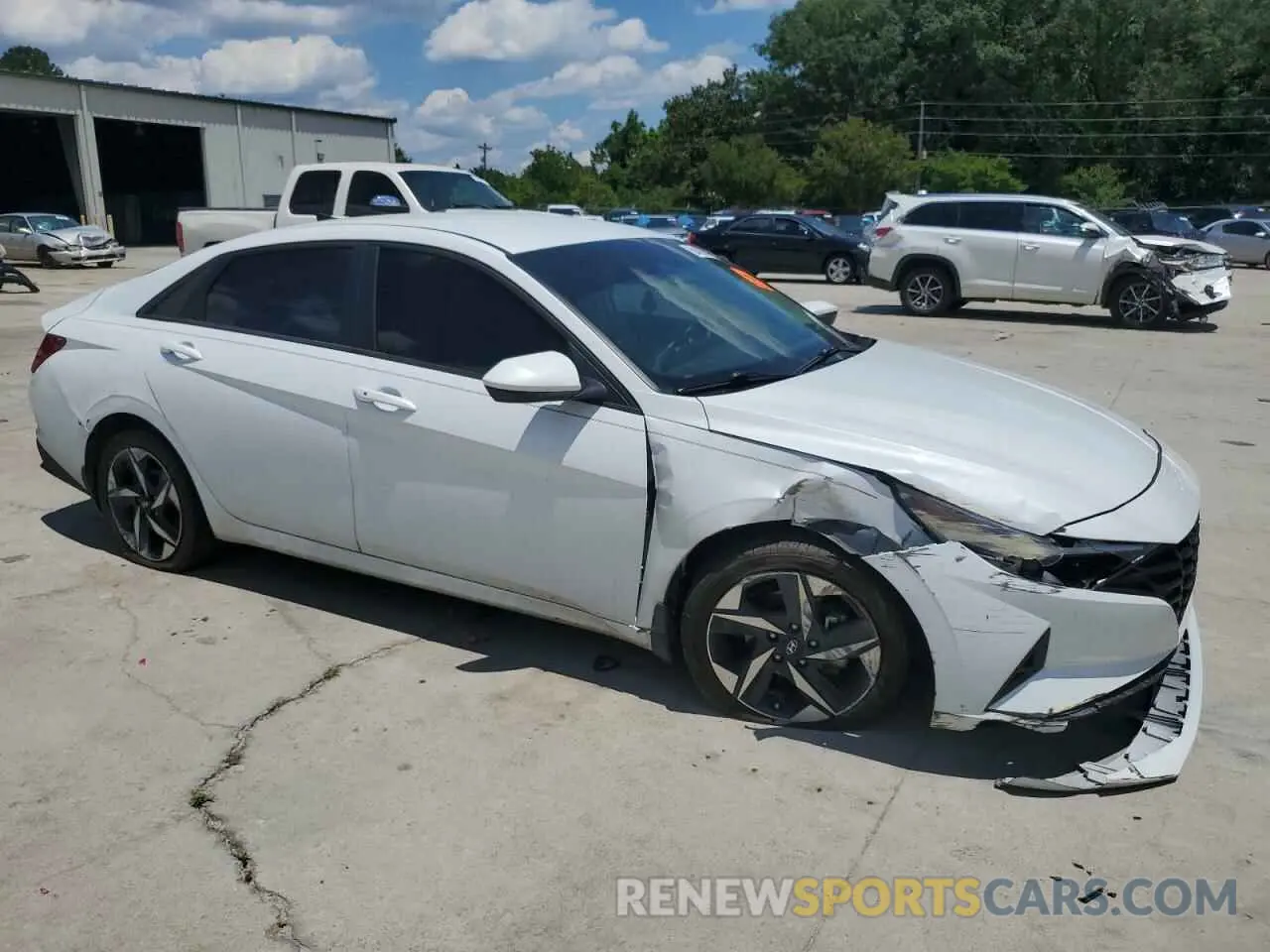 4 Photograph of a damaged car 5NPLS4AG2PH097750 HYUNDAI ELANTRA 2023