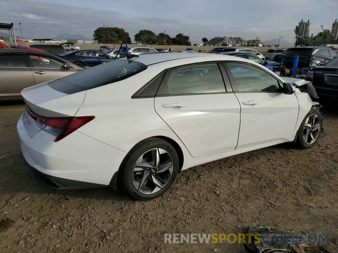 3 Photograph of a damaged car 5NPLS4AG2PH107249 HYUNDAI ELANTRA 2023