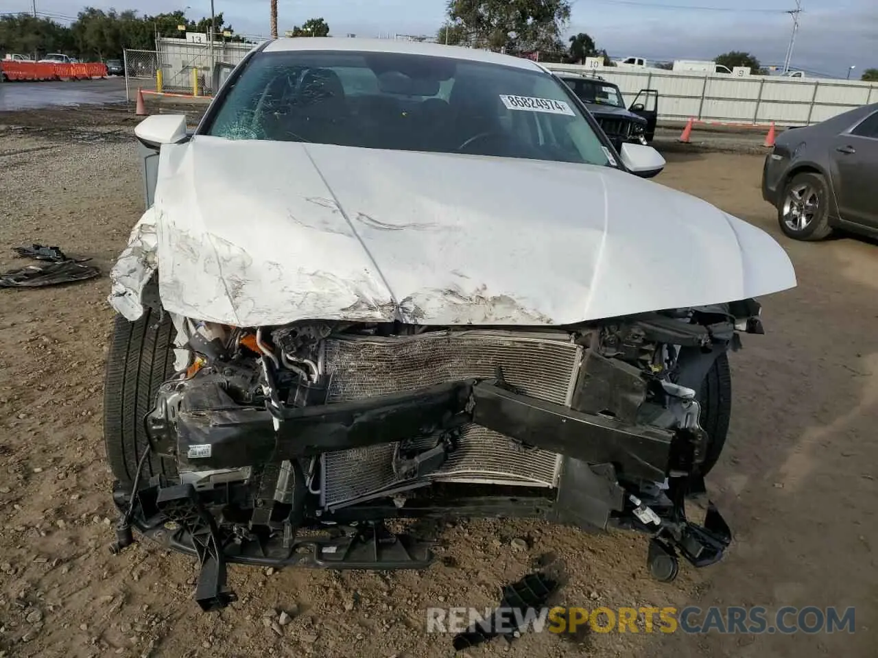 5 Photograph of a damaged car 5NPLS4AG2PH107249 HYUNDAI ELANTRA 2023