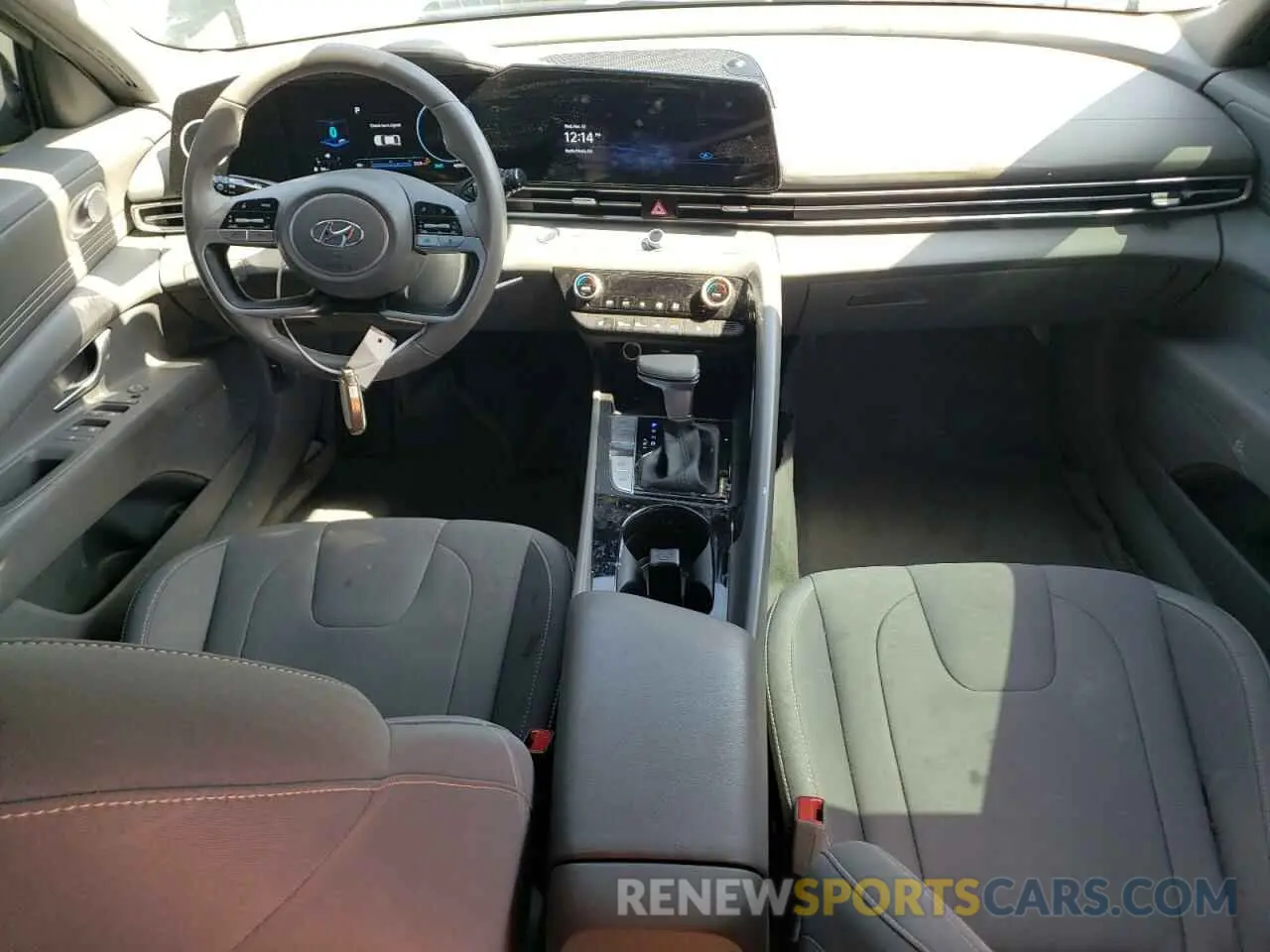 8 Photograph of a damaged car 5NPLS4AG3PH094883 HYUNDAI ELANTRA 2023