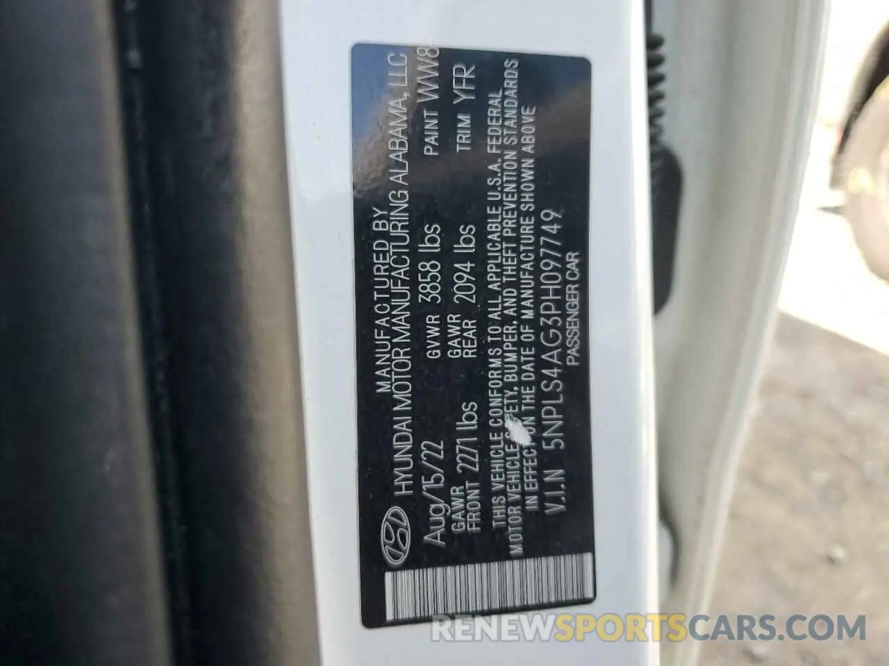 12 Photograph of a damaged car 5NPLS4AG3PH097749 HYUNDAI ELANTRA 2023