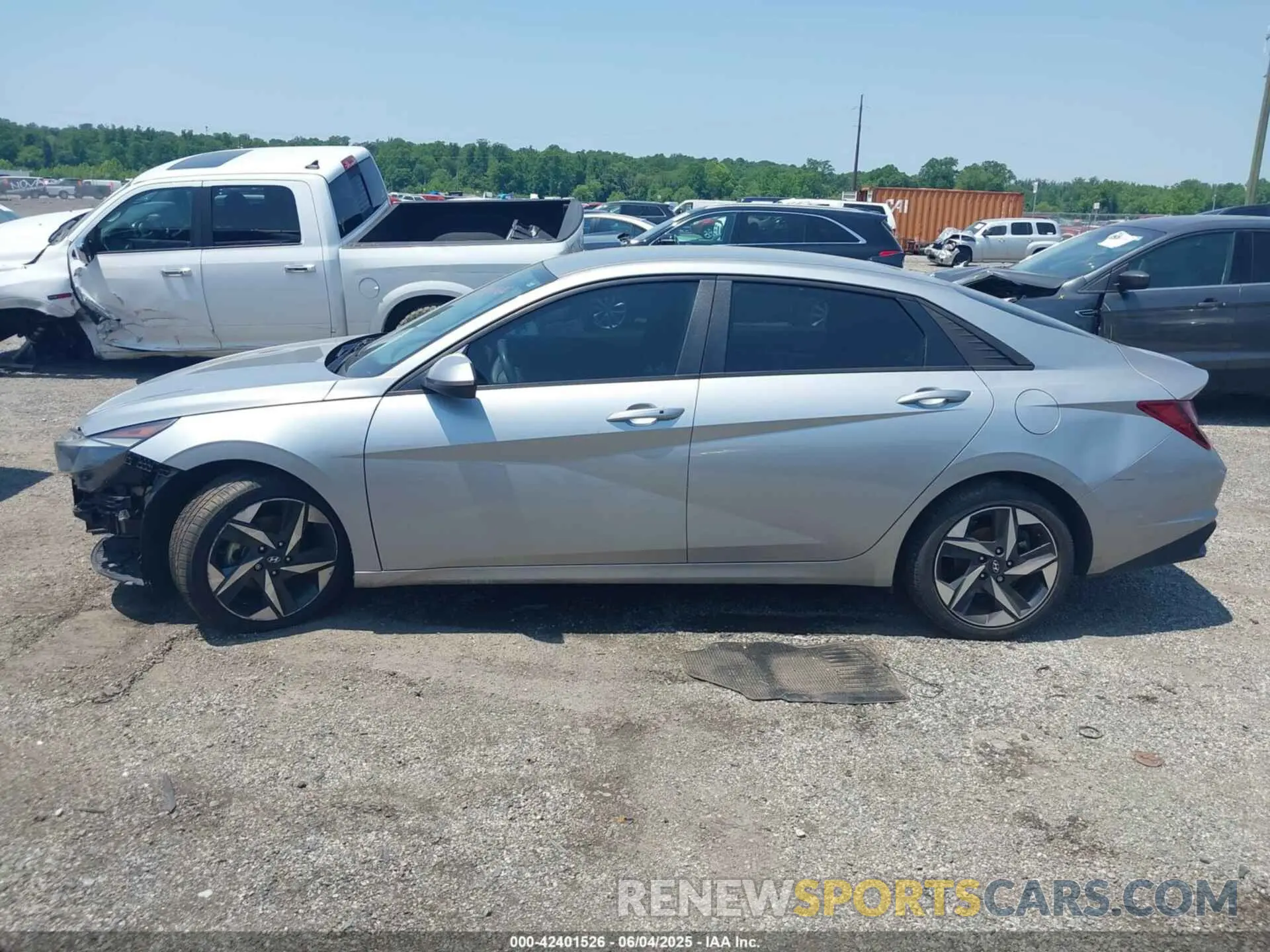 15 Photograph of a damaged car 5NPLS4AG3PH102724 HYUNDAI ELANTRA 2023