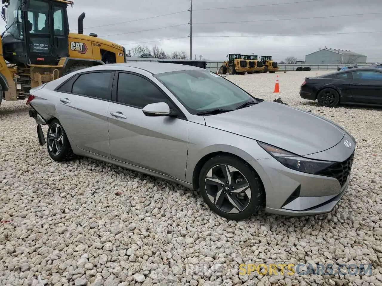 4 Photograph of a damaged car 5NPLS4AG4PH091944 HYUNDAI ELANTRA 2023