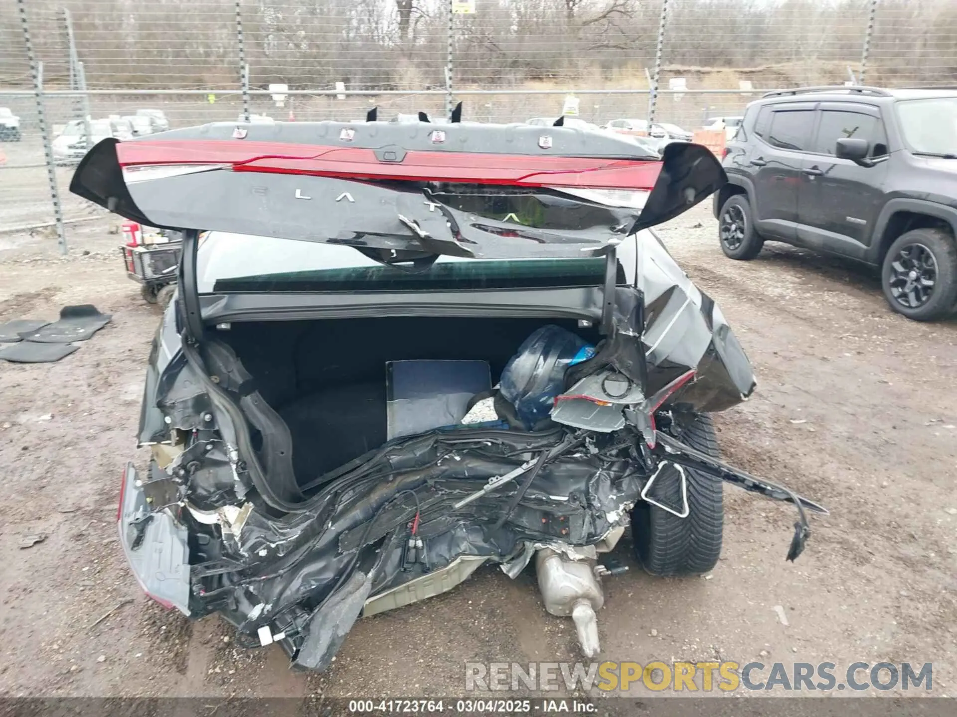 16 Photograph of a damaged car 5NPLS4AG4PH105597 HYUNDAI ELANTRA 2023