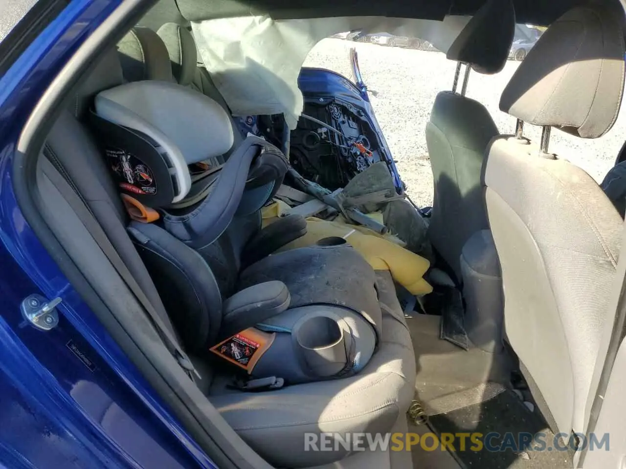 10 Photograph of a damaged car 5NPLS4AG4PH109679 HYUNDAI ELANTRA 2023