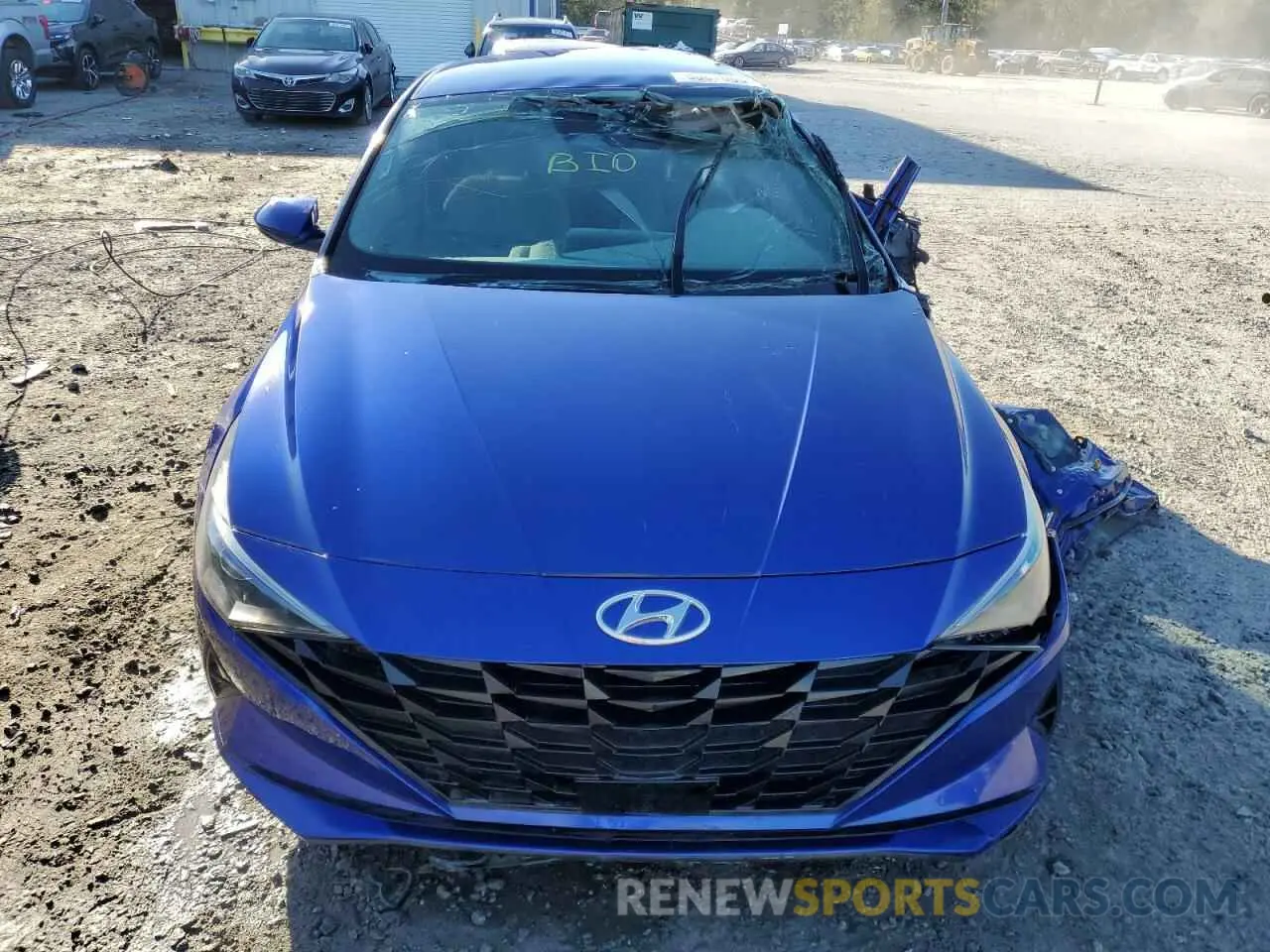 5 Photograph of a damaged car 5NPLS4AG4PH109679 HYUNDAI ELANTRA 2023