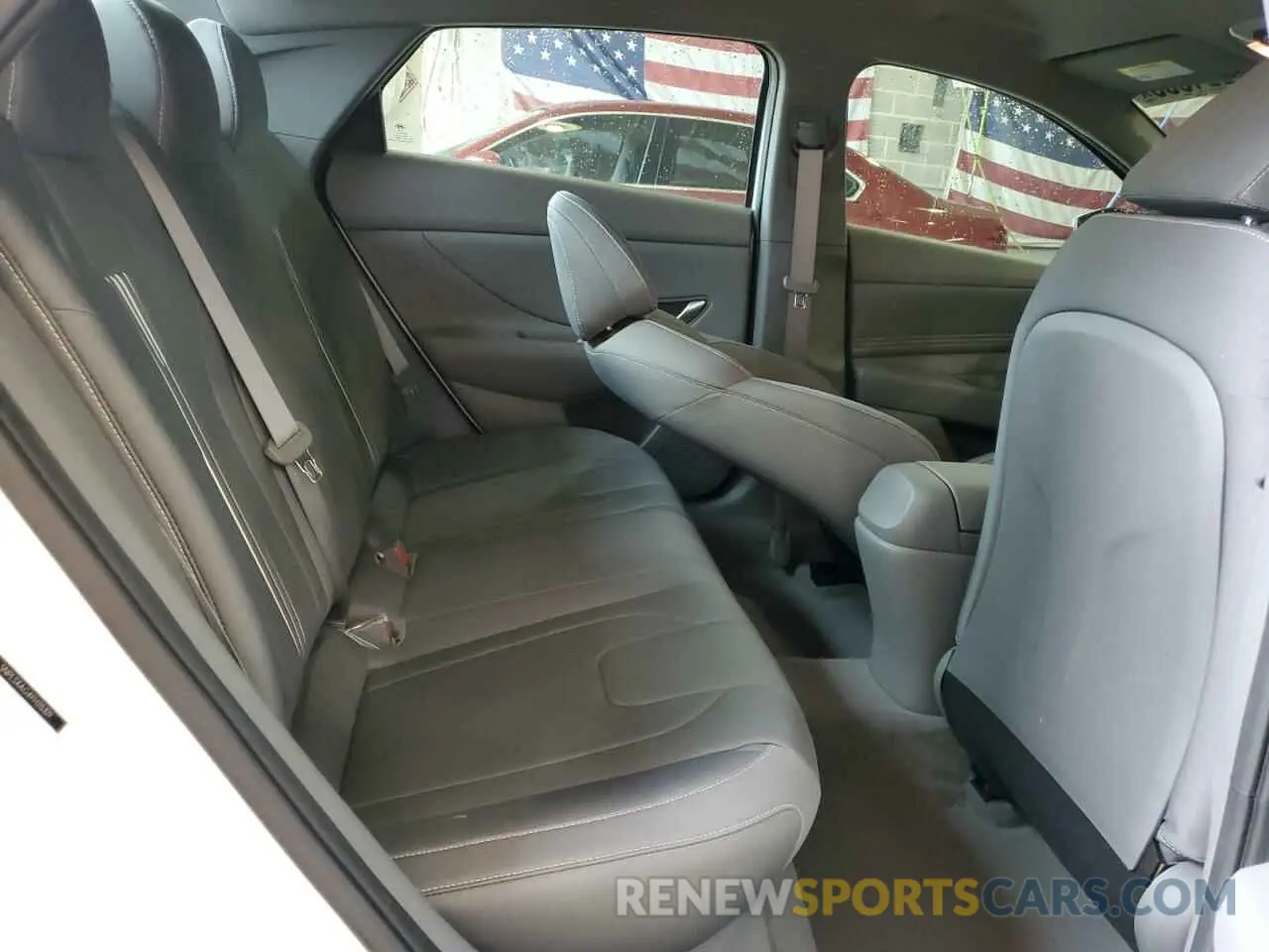 10 Photograph of a damaged car 5NPLS4AG4PH115109 HYUNDAI ELANTRA 2023