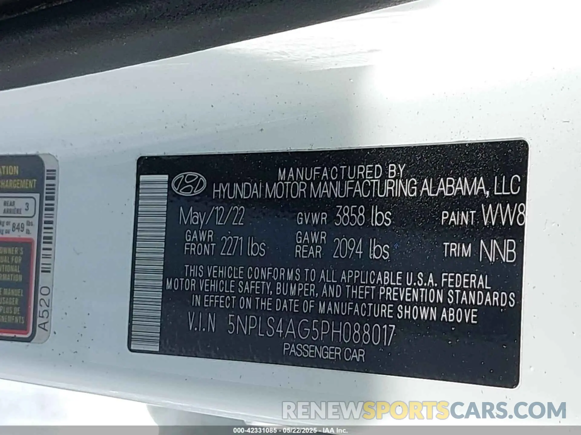 9 Photograph of a damaged car 5NPLS4AG5PH088017 HYUNDAI ELANTRA 2023