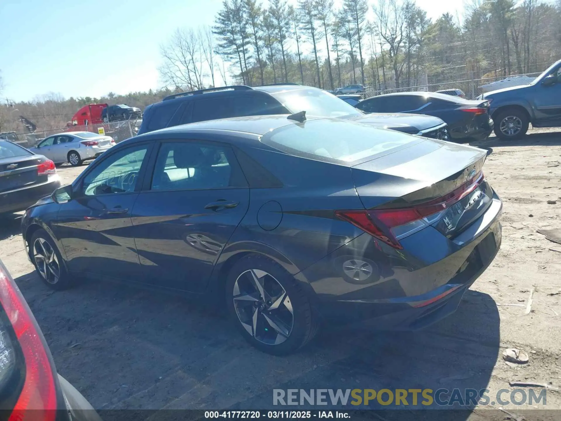14 Photograph of a damaged car 5NPLS4AG7PH098662 HYUNDAI ELANTRA 2023